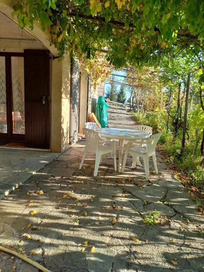 Bas de villa, 2 terrasses, piscine, SPA, sauna... Neffes Esterno foto